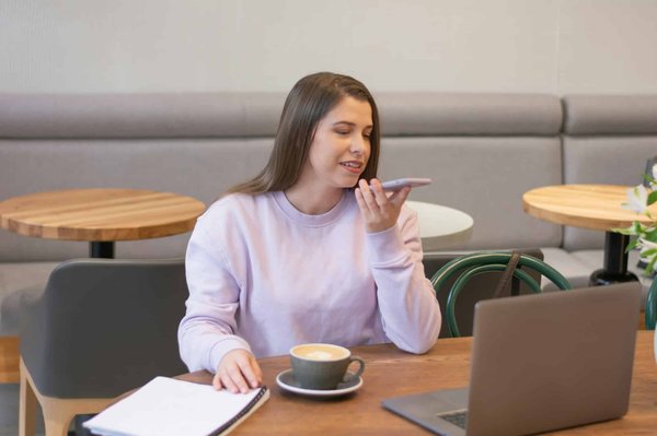 L'intelligence artificielle, alliée ou ennemie de l'émancipation des femmes ?